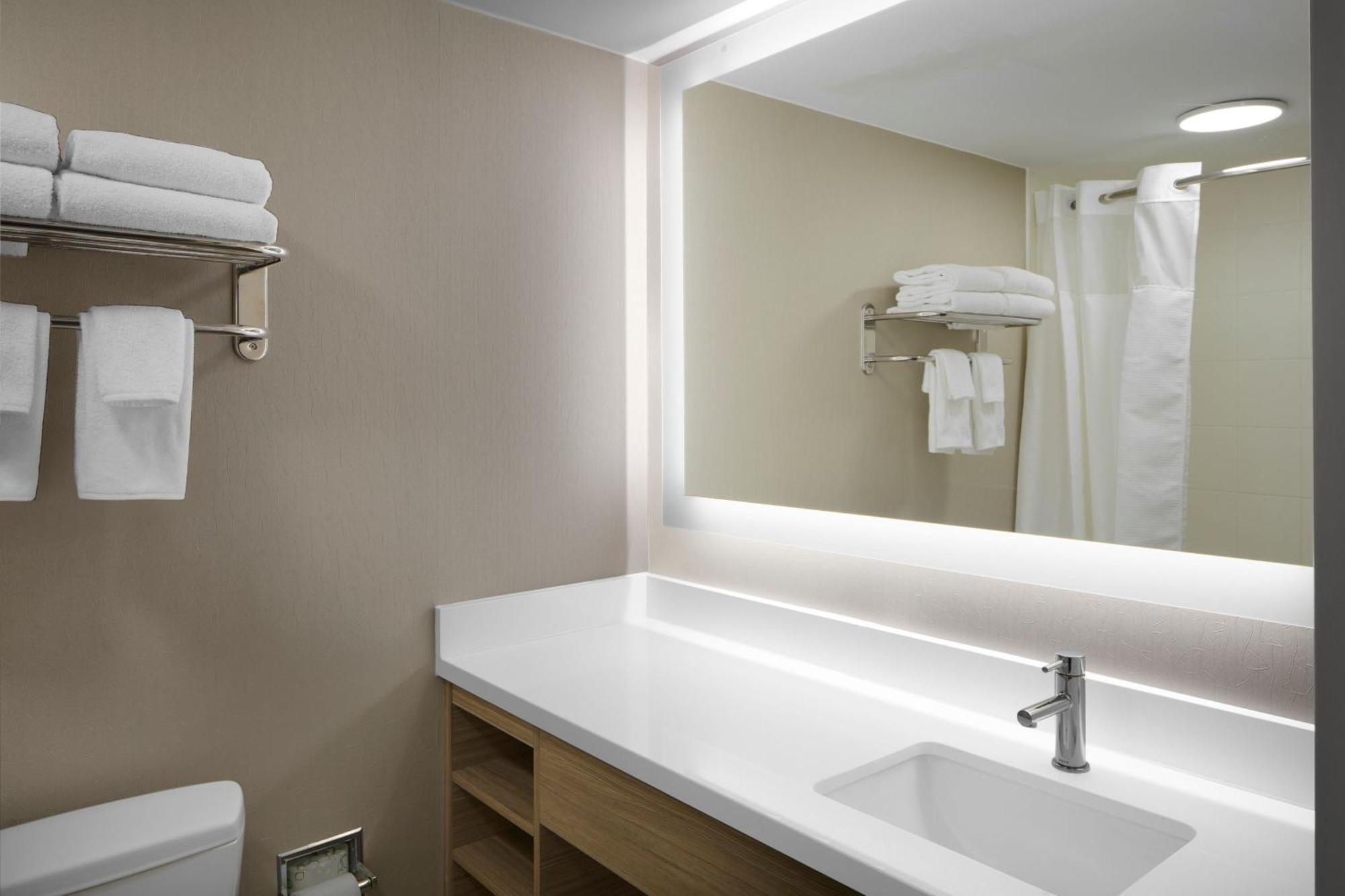 Springhill By Marriott Virginia Oceanfront Hotel